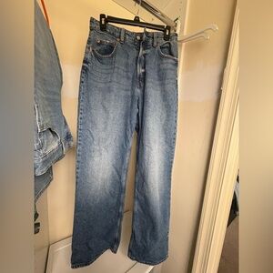 H&M Boyfriend Jeans